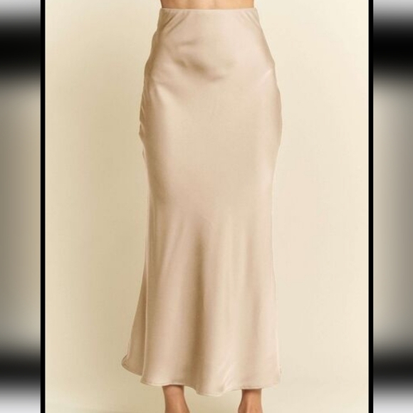 High Waist Midi Skirt - Picture 1 of 3